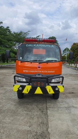 MUNJAFIRE 5000 LITER 4X4 3